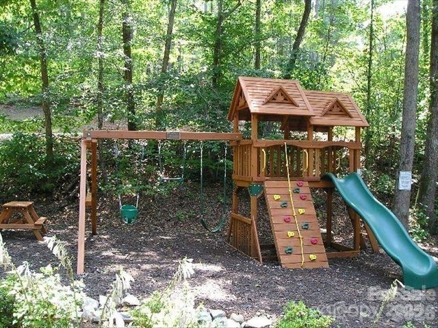 447 Hidden Lake Parkway, Nebo, NC 28761