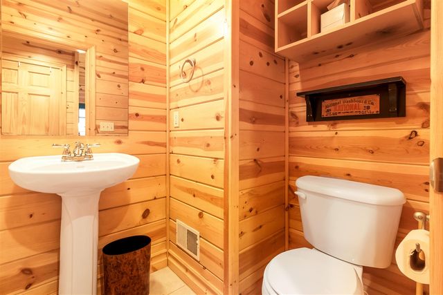 3583 Cattail Court, Saugatuck, MI 49453