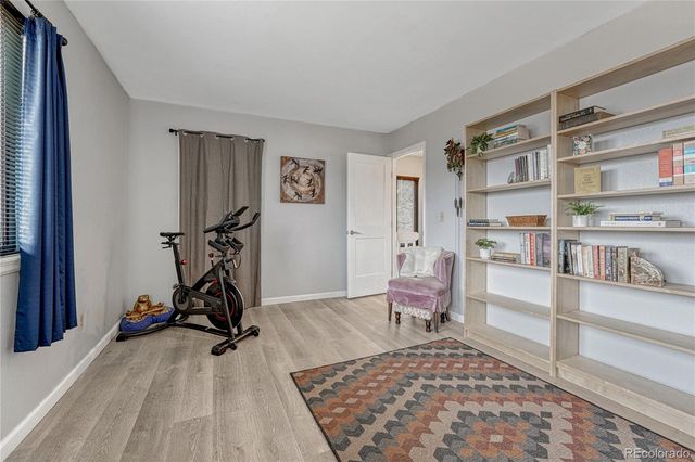 8901 W Yale Avenue, Lakewood, CO 80227