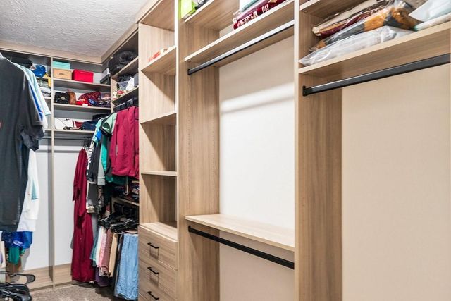 3707 Pine View Ct Court, Pearland, TX 77581