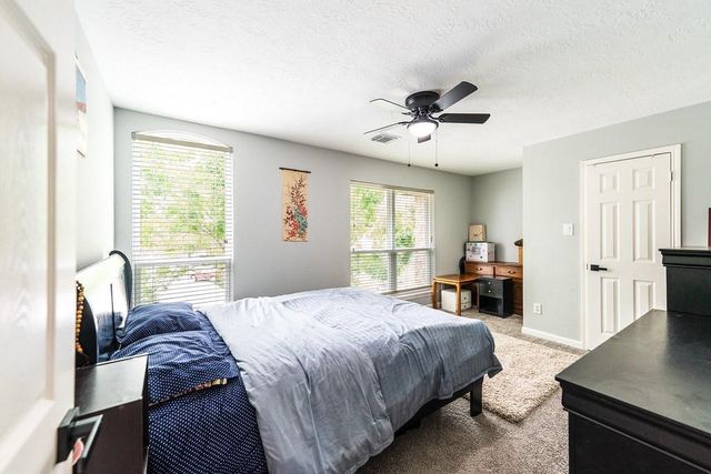 3707 Pine View Ct Court, Pearland, TX 77581