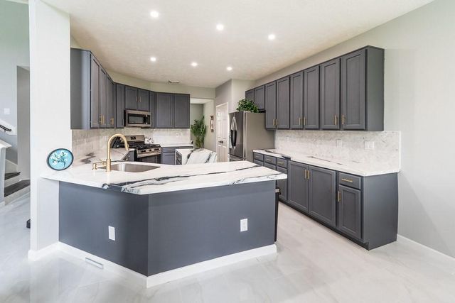 3707 Pine View Ct Court, Pearland, TX 77581