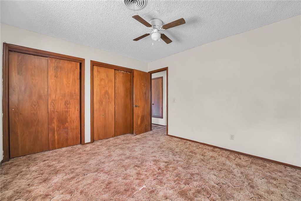 Image 13 of property listing at 418 N Electra Street, Sayre, OK 73662