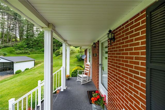 8693 NC Highway 88 E, Laurel Springs, NC 28644