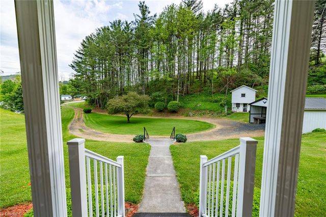 8693 NC Highway 88 E, Laurel Springs, NC 28644