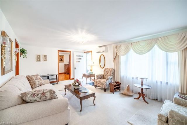 8693 NC Highway 88 E, Laurel Springs, NC 28644