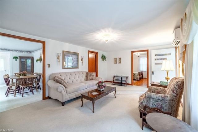 8693 NC Highway 88 E, Laurel Springs, NC 28644