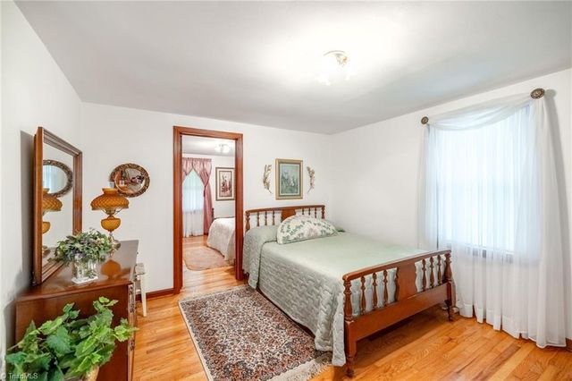 8693 NC Highway 88 E, Laurel Springs, NC 28644