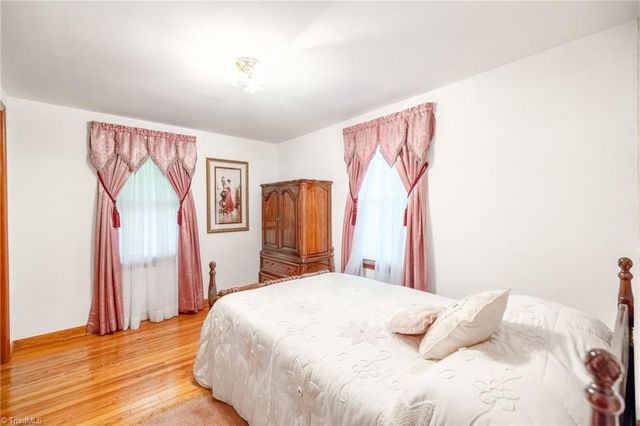 8693 NC Highway 88 E, Laurel Springs, NC 28644