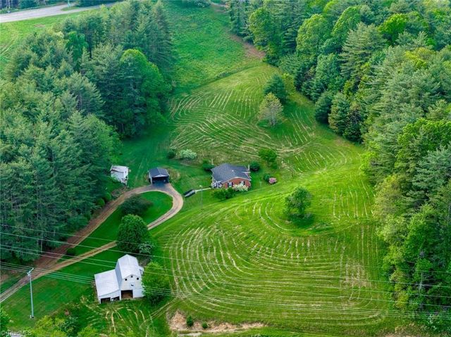 8693 NC Highway 88 E, Laurel Springs, NC 28644