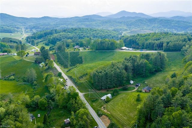 8693 NC Highway 88 E, Laurel Springs, NC 28644