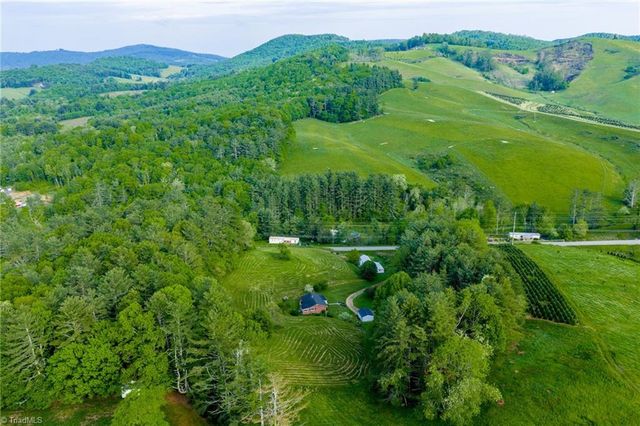 8693 NC Highway 88 E, Laurel Springs, NC 28644