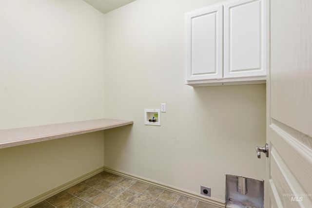 55 S Selwood Lane, Star, ID 83669