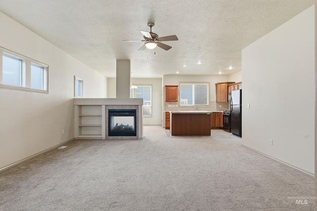 55 S Selwood Lane, Star, ID 83669