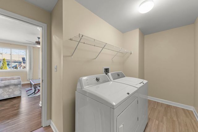 1782 Montrose Drive, Aurora, IL 60503