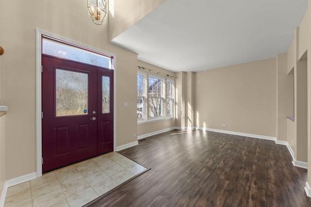 1782 Montrose Drive, Aurora, IL 60503