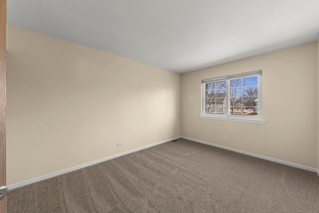 1782 Montrose Drive, Aurora, IL 60503