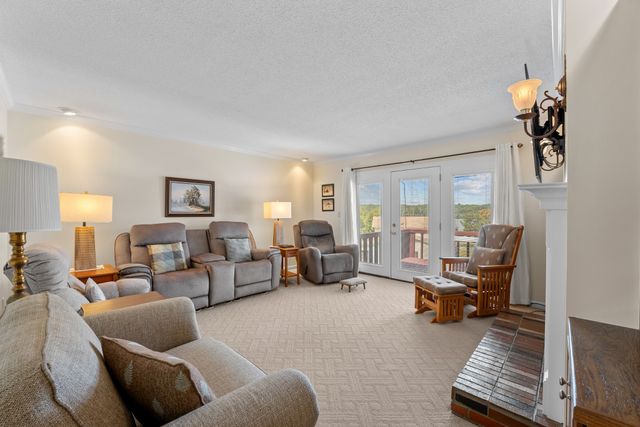 105 Twilight Dr, Winchester, TN 37398