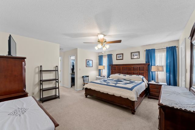 105 Twilight Dr, Winchester, TN 37398