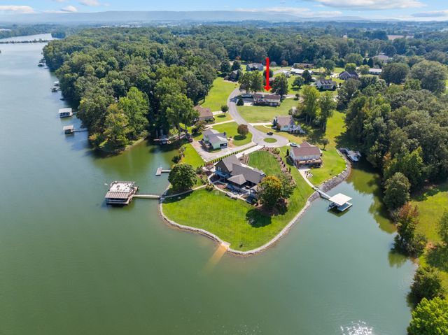 105 Twilight Dr, Winchester, TN 37398