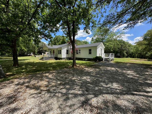 358 N Green River Road, Gaffney, SC 29341