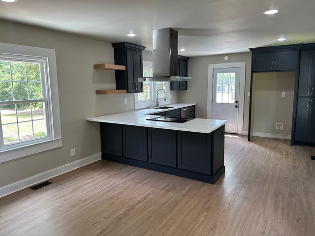 358 N Green River Road, Gaffney, SC 29341