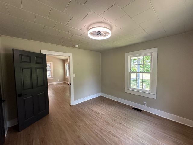 358 N Green River Road, Gaffney, SC 29341