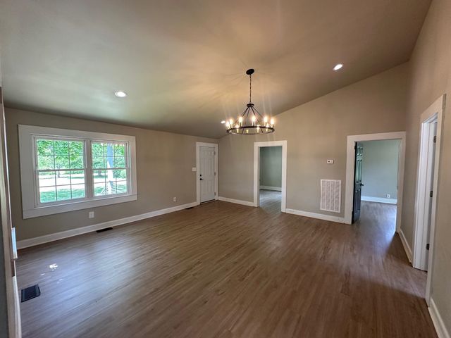 358 N Green River Road, Gaffney, SC 29341