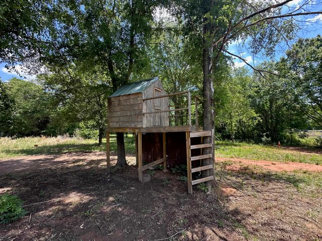 358 N Green River Road, Gaffney, SC 29341
