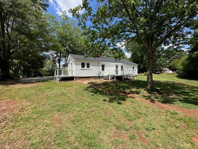 358 N Green River Road, Gaffney, SC 29341