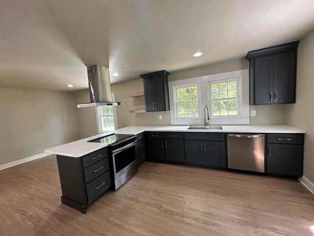 358 N Green River Road, Gaffney, SC 29341