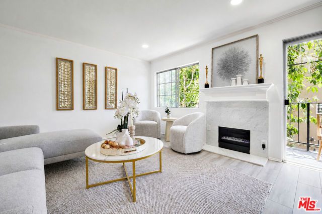 4249 Longridge Avenue 209, Studio City (los Angeles), CA 91604