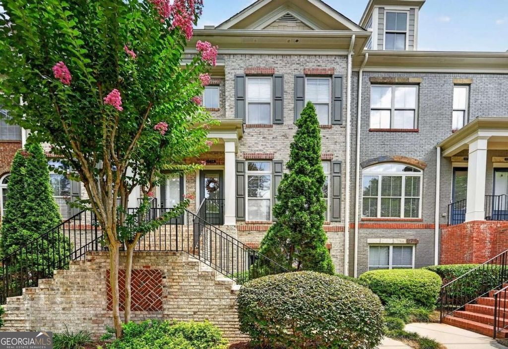 1738 Breyerton Drive NE, Atlanta, GA 30329 — exterior