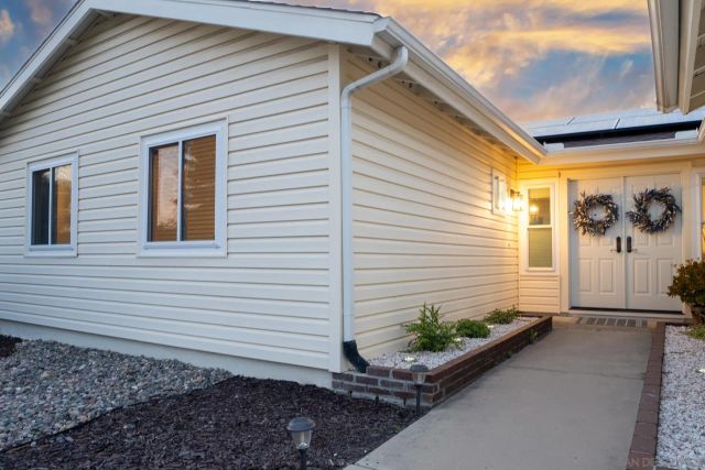 10354 Settle Road, Santee, CA 92071