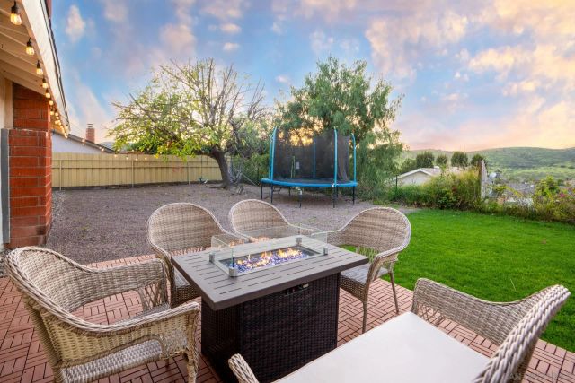 10354 Settle Road, Santee, CA 92071