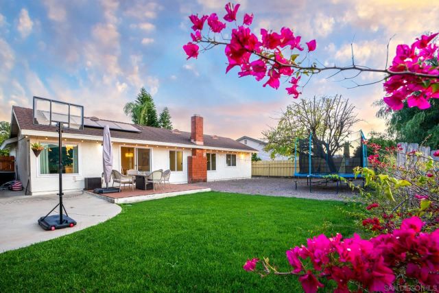 10354 Settle Road, Santee, CA 92071