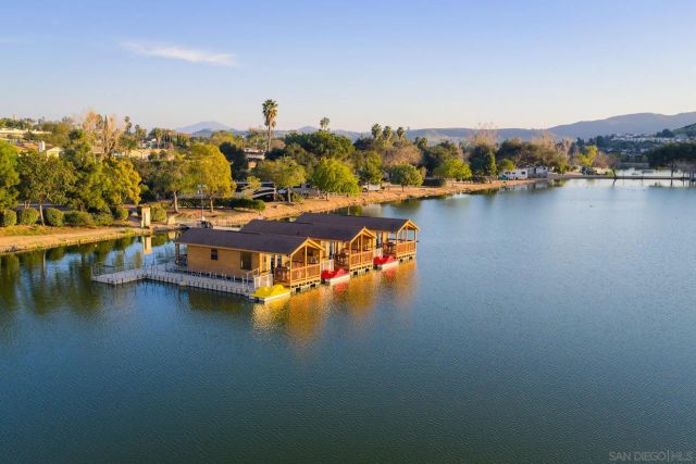 10354 Settle Road, Santee, CA 92071