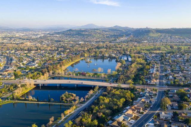 10354 Settle Road, Santee, CA 92071