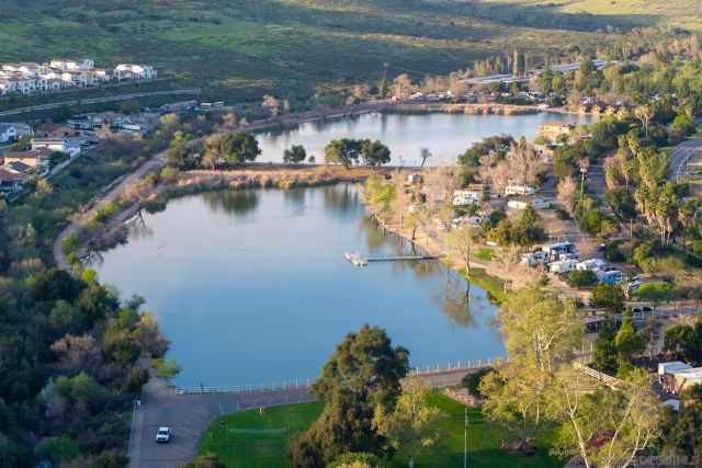 10354 Settle Road, Santee, CA 92071