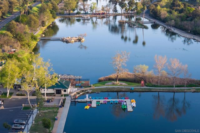 10354 Settle Road, Santee, CA 92071