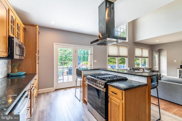 416--418 OAK AVE, West Berlin, NJ 08091
