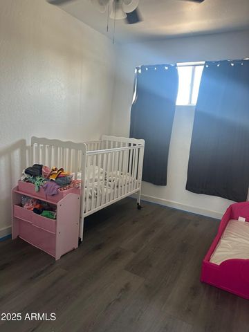 1111 E TURNEY Avenue 18, Phoenix, AZ 85014