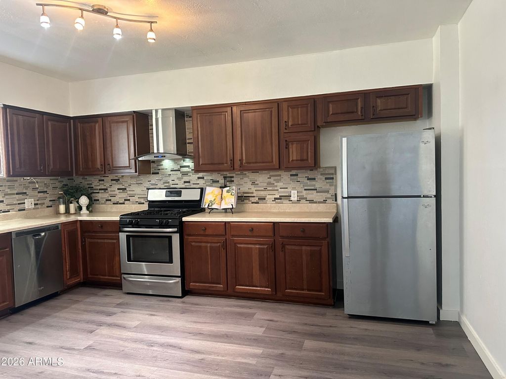 1111 E TURNEY Avenue 18, Phoenix, AZ 85014 — photo 4