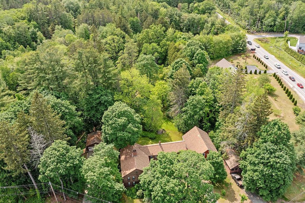 73 Mammoth Road, Pelham, NH 03076