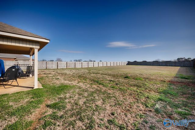 106 Ivy Darlene Drive, New Market, AL 35761