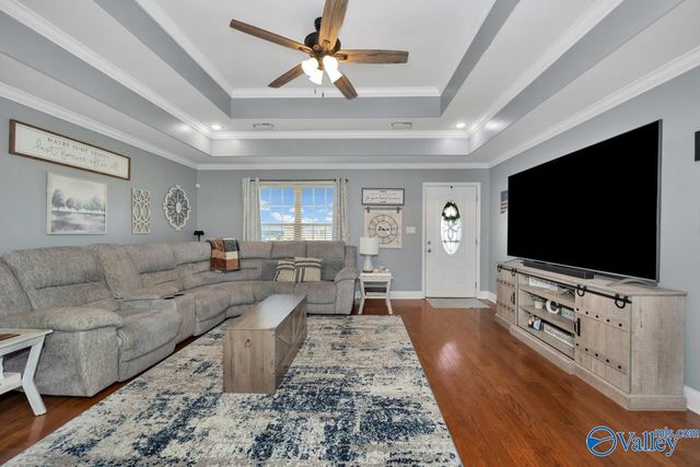 106 Ivy Darlene Drive, New Market, AL 35761