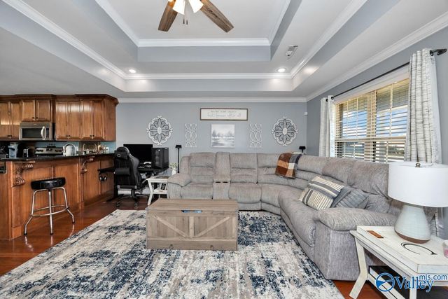 106 Ivy Darlene Drive, New Market, AL 35761