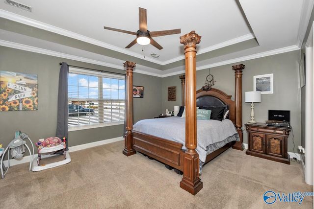 106 Ivy Darlene Drive, New Market, AL 35761