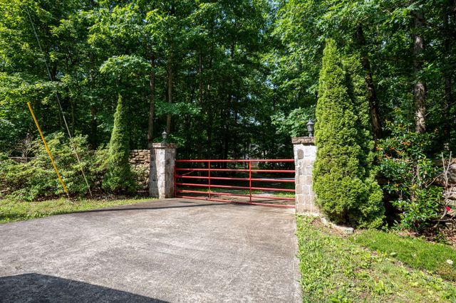 758 Old State Road, Menlo, GA 30731