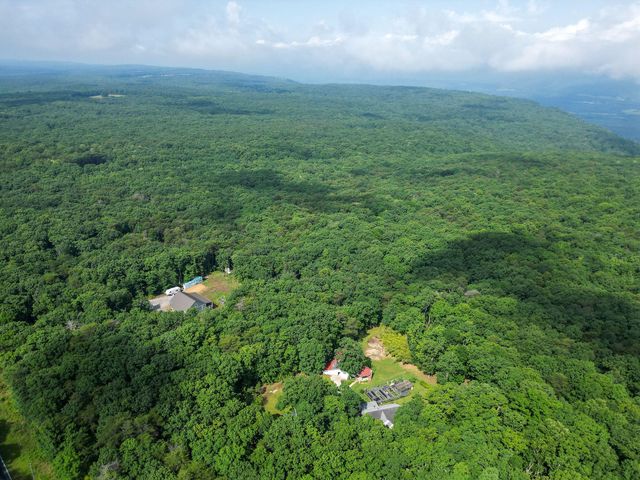 758 Old State Road, Menlo, GA 30731
